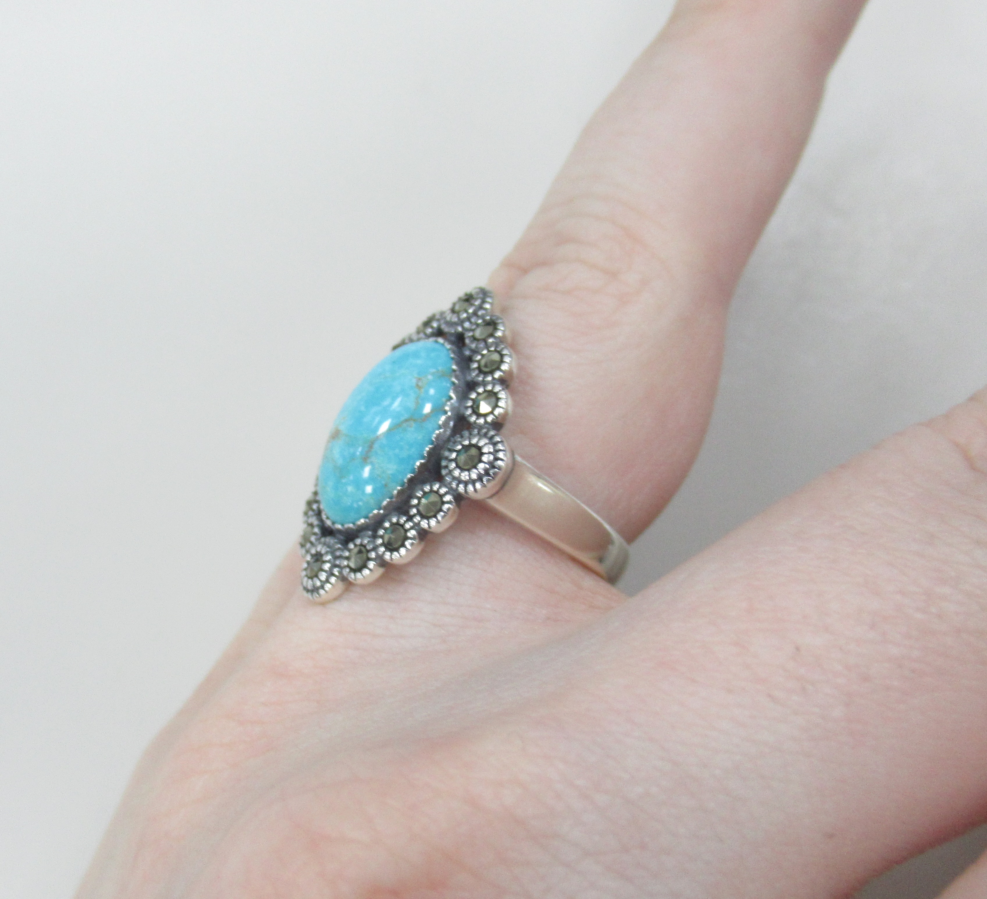 Серебряное кольцо с бирюзой